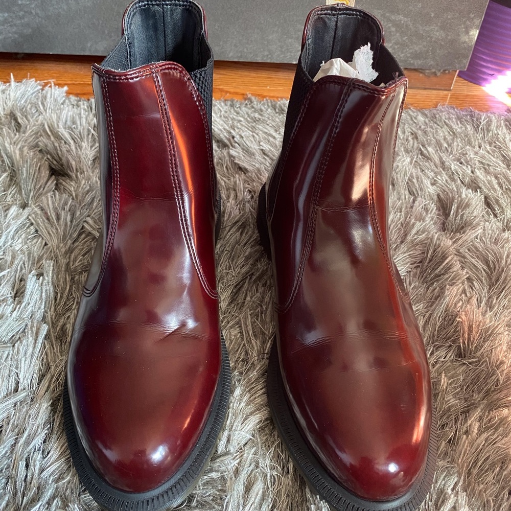 COPY - Dr. Martens Vegan Flora Cherry Red - Cambr…